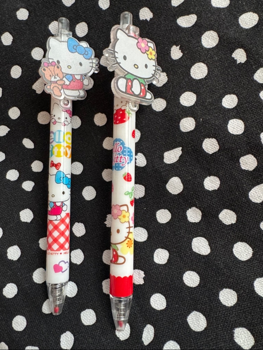Hello Kitty Bundle - Picture 6 of 9